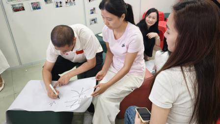 知子花开育新苗，家校同心护成长——洪湖小学启动第二届家庭教育种子讲师培育计划