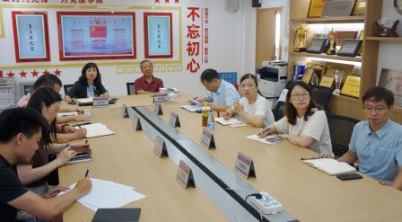 深耕成果落地 厚植爱国情怀 ——谭属春莅临南湖小学开展爱国主义教学成果专题培训