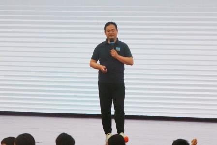 拒绝“塑”缚，少年先行 ——罗湖小学开展生态文明讲师进校园专题讲座