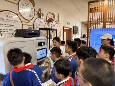 罗湖外语小学走进罗湖区中医院开展“传承国粹经典”中医研学之旅