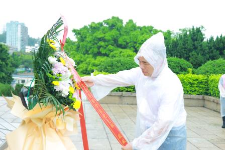 传承红色基因，厚植法治初心——太白实验学校党支部开展主题党日活动