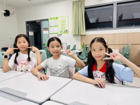 解码生命，花young年华——翠竹外国语实验学校“生命列车成长小组”圆满结营