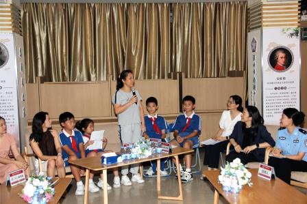 以书为桥，让爱好好说出口——深圳市南湖派出所、南湖小学警校读书分享活动