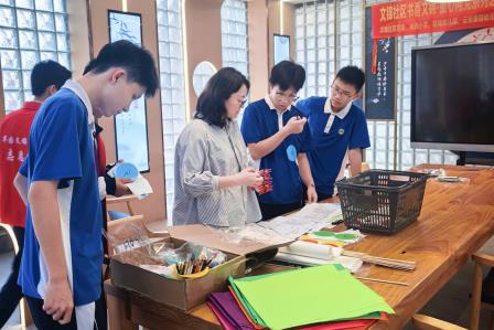 巧制纸鸢逐风去，知行并举绽芳华 ——翠园文锦中学举办第三十五届校园文化艺术节之“筝飞”创艺活动