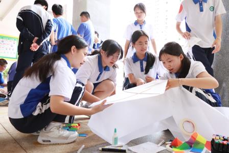 巧制纸鸢逐风去，知行并举绽芳华 ——翠园文锦中学举办第三十五届校园文化艺术节之“筝飞”创艺活动