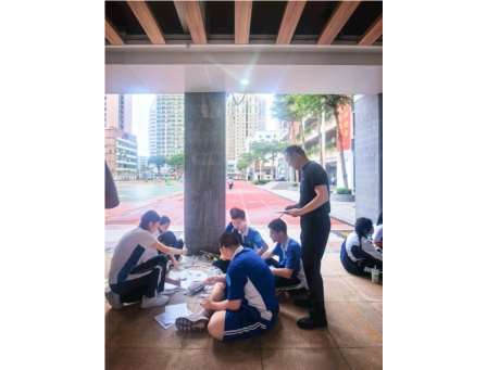 巧制纸鸢逐风去，知行并举绽芳华 ——翠园文锦中学举办第三十五届校园文化艺术节之“筝飞”创艺活动