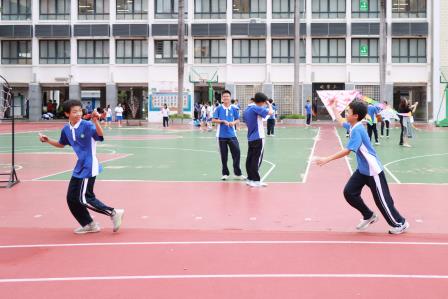 巧制纸鸢逐风去，知行并举绽芳华 ——翠园文锦中学举办第三十五届校园文化艺术节之“筝飞”创艺活动