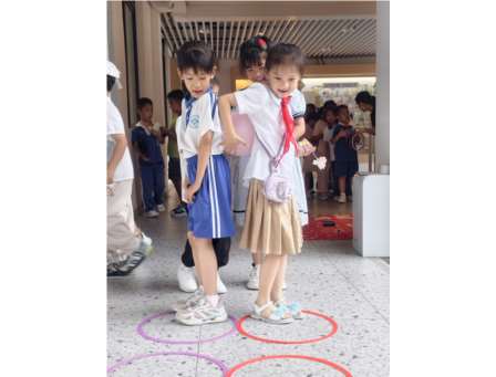 童心向未来 艺彩绽校园——莲塘小学 2026 年春季学期社团展演暨“六・一”艺术节圆满落幕
