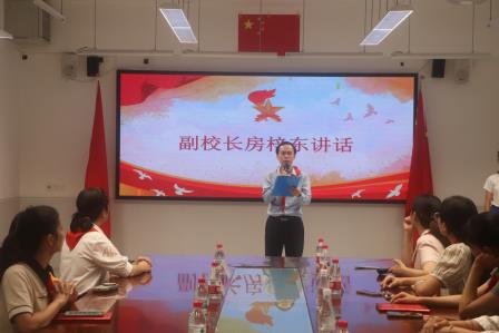 高举队旗跟党走 争做新时代好少年 ——2026年罗湖区东晓实验学校少先队新队员入队仪式