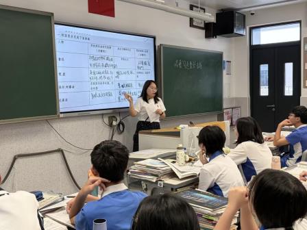范式引领促高效  结对共研助中考 ——红桂中学初三中考复习课“基本式+”研讨活动由点到面全学科稳步推进