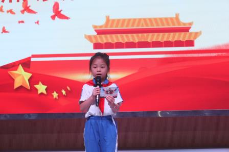 深圳市草埔小学举行2026级一年级新队员入队仪式