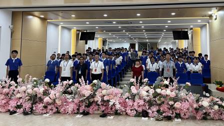 侨香实验学校举行2026年新团员入团仪式