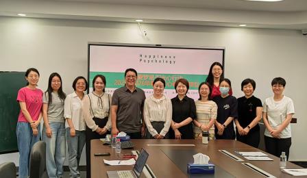 聚焦个案督导，赋能心育成长——罗湖区教科院实验教育集团心理教研小组扎实开展学期系列督导培训
