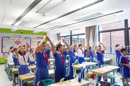 拾级成长蕴共情，韶华知礼勇担当——港中深附属礼文学校“十岁成长礼”纪实