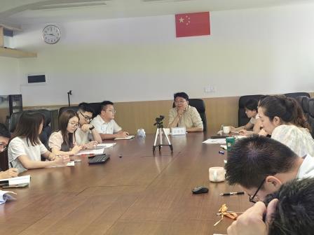 罗湖外语小学召开“精品课程年”课程建设研讨会
