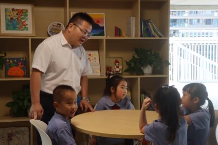  罗湖外语小学迎来维君汇卓能幼儿园萌娃探校