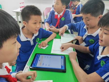 多元赋能启智润心 数韵校本绽放精彩——景园实验小学开展2025-2026学年数学类校本课程总结展示活动