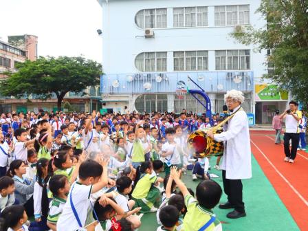 以数理启智 以科创赋能 点亮校园新质教育之光丨罗芳小学2026年“数学科学活动周”盛大启幕