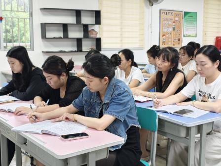 德育深耕结硕果 聚力育人启新程 ——景园实验小学德育总结工作圆满落幕