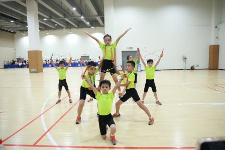 绳舞飞扬竞风采 体教融合育新人——2026年深圳市中小学生跳绳比赛圆满落幕