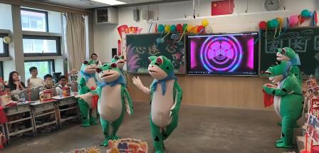 罗湖外语小学举办“心连心”家长会