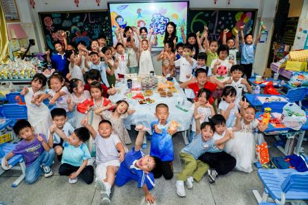 童趣嘉年华 快乐共成长 —— 深圳市怡景小学开展 2026 年六一儿童节班级庆祝活动