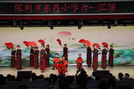 童梦舞台·艺彩飞扬——东昌小学2026年庆“六一”艺术节暨游园活动圆满举行