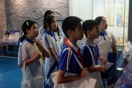 穿越鹏城时光 探寻鹏城文脉 ——罗湖小学六年级走进市博物馆开展研学实践