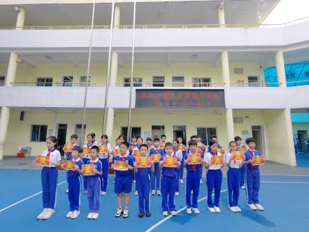 盛夏逐光绽芳华 平安启航赴新程 ——景园实验小学2026年春季学期散学典礼圆满落幕