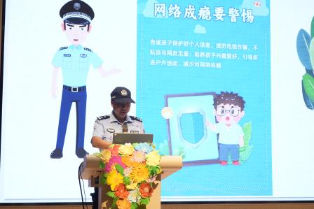 逐光而行 满载成长赴盛夏  ——深圳市翠竹外国语实验学校2025-2026学年第二学期散学典礼圆满落幕