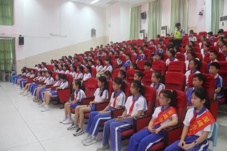 深圳市人民小学举行2025-2026学年第二学期散学典礼暨法治安全教育大会