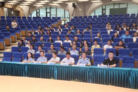 可视化标准化食堂食品安全管理体系中期推进会在罗湖外语小学顺利召开