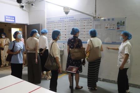 可视化标准化食堂食品安全管理体系中期推进会在罗湖外语小学顺利召开