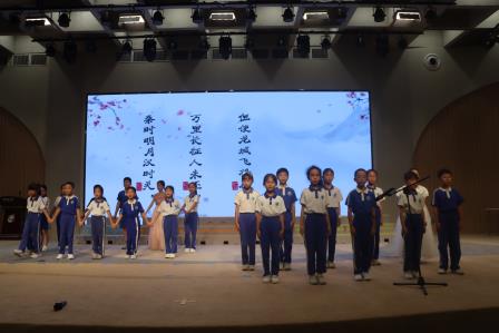 罗湖外语小学举办“童心绘梦 艺展风华”春季社团展演