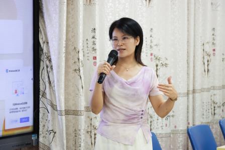 家校警共读，红色润童心——翠园文锦中学联合南湖派出所开展共读分享活动