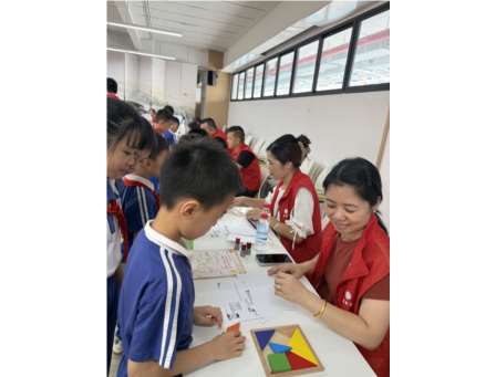 童心游世界，趣玩伴成长——深圳市罗湖区湖贝小学一二年级阳光素养测评