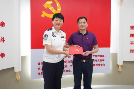 深学细悟强党性，联学共建迎“七一” ——翠园文锦中学党总支与文锦渡边检站边防检查处党支部联合开展主题党日活动