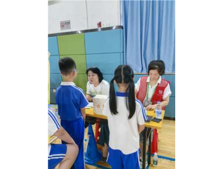 趣闯素养乐园   助力幸福成长——深圳市向西小学开展一、二年级幸福成长学科素养游园活动