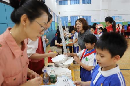 趣闯素养乐园   助力幸福成长——深圳市向西小学开展一、二年级幸福成长学科素养游园活动