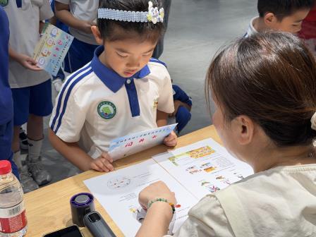 乐学嘉年华，闯关展风采——深圳市洪湖小学一二年级开展期末嘉年华活动