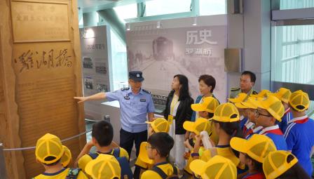 深港少年携手研学 红色基因薪火相传   2026年罗湖区“深港未成年人改革开放红色研学夏令营”成功举办