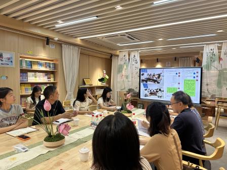 深圳市洪湖小学召开“每周半天计划”项目研讨会