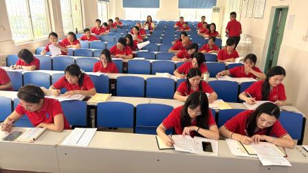 凝心聚力启新程 深耕教学育新人——新华外国语学校召开2026年秋季开学教职工大会