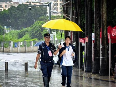 这段路，我（们）想跑起来——大望学校用行动书写中考暖心答卷