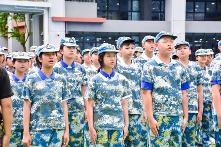 铸国防之魂 燃少年之志——深圳北理莫斯科大学附属布心中学初一年级开展国防教育实践活动