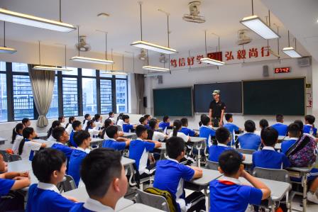 铸国防之魂 燃少年之志——深圳北理莫斯科大学附属布心中学初一年级开展国防教育实践活动