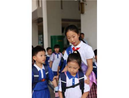 你好，一年级！深圳市翠北实验小学新生培训温暖启幕