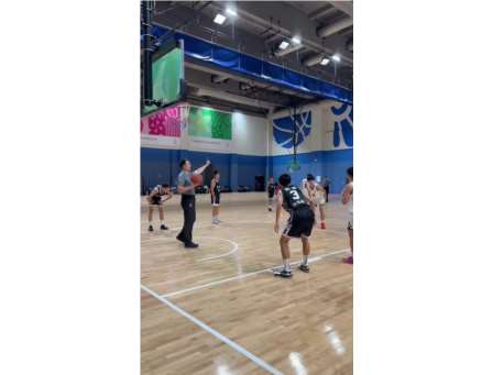罗外初中男篮获得深圳市青少年篮球锦标赛U15第四名