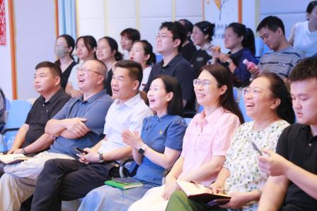 凝心聚力 桐启新程——深圳市仙桐实验小学举行2026-2027学年新学期全体教师会议暨德育专项培训