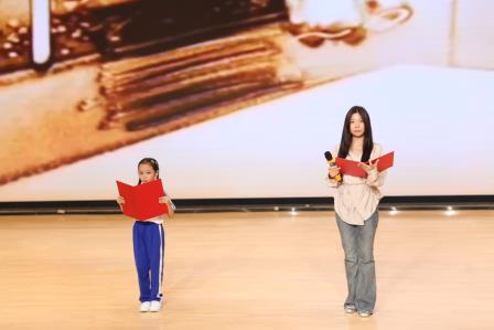 赓续长征红色血脉 笃行时代教育家精神—— 深圳市布心小学举办第 42 个教师节主题朗诵活动